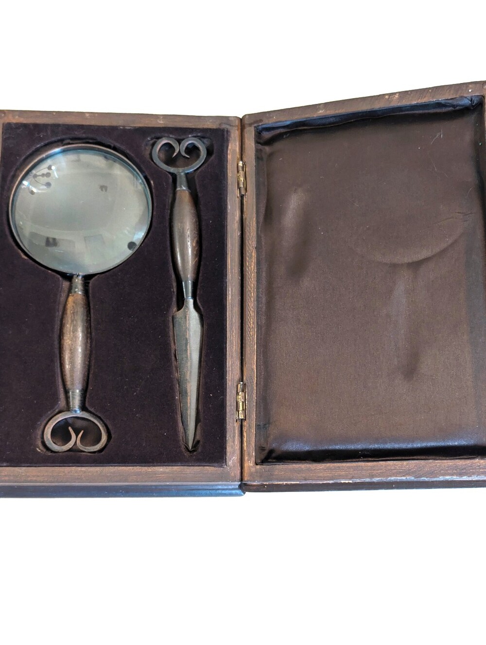Sherlock Holmes Vintage Brass & Wood Letter Opener/Magnifying Glass Wooden Box